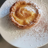 Aux Delices De Mia food