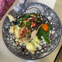 Plage Belle Plage food