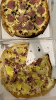 Pizzeria La Maïoun food