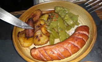 Aux Pirates De Saint Malo food
