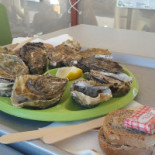 Dégustation Tonneau Huîtres Et Moules Comida