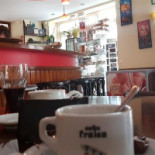 Auberge le Chardon Bleu Dentro