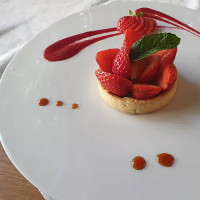 Le Clos Saint-pierre drink