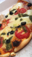 Les Pizzas De Charlotte food