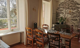 Au Vieux Marly À l'intérieur