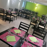 Au Petit Mantilly inside