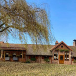 L'oiseau Perdu Exterior