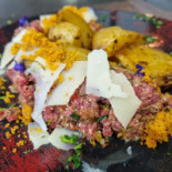 La Reine Des Prés Comida