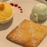 La Reine Des Prés Comida