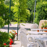 Camping Carcassonne: Camping De Montolieu outside