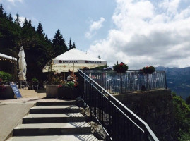 Le Balcon Du Lac outside