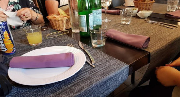 Le Relais de Sceaury drink