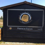 French Tacos outside