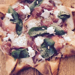 La Bonne Pizza Comida