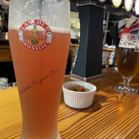 Le Corner's Pub drink