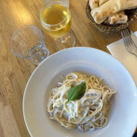 Le Corner's Pub food