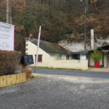 Le Pied Dans Le Plat Outside