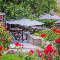 Le Clos Saint-pierre outside