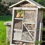 L'ideal Cafe Exterior