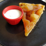 Chez Jacqueline food