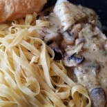 Chez Jacqueline food