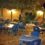 Chez Jacqueline outside