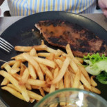 Chez Jacqueline food