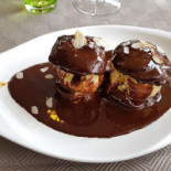 Chez Jacqueline food