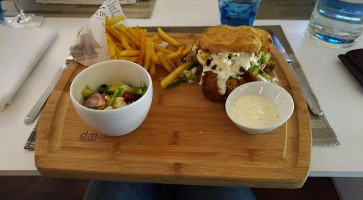 Chez Moi food