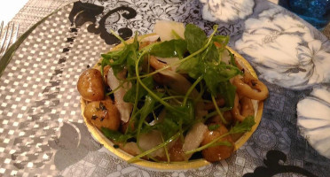 Chez Moi food