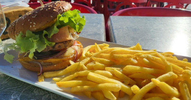 Les Lindarets Snack Les Mettes food