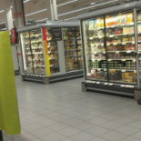 Casino Supermarché Exterior