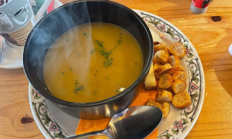 Mamo S Café food