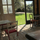 À Deux Pas Dupont Extérieur