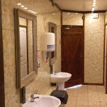 Camping Merry-sur-yonne Dentro