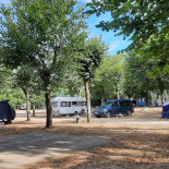 Camping Merry-sur-yonne Exterior