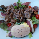 Les Marronniers Comida