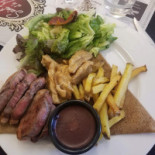 Les Marronniers Comida