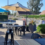 New Castle Bar/ Restaurant Outside