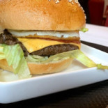 Le Vintage Burger Rue Des Hêtres Mommenheim Nourriture