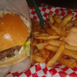 Le Vintage Burger Rue Des Hêtres Mommenheim Nourriture