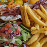 Le Vintage Burger Rue Des Hêtres Mommenheim Nourriture