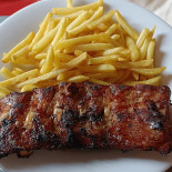 Les Contrebandiers Comida