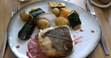 Le P'tit Noirmout food