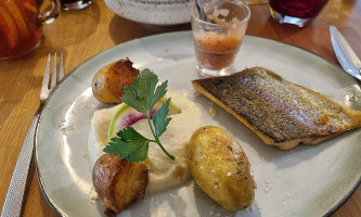 Le P'tit Noirmout food