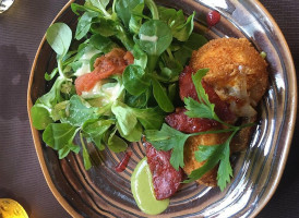 Le P'tit Noirmout food