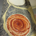 Pizza Les Deux Frères food