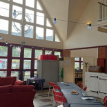 Les Tables De La Gare Extérieur