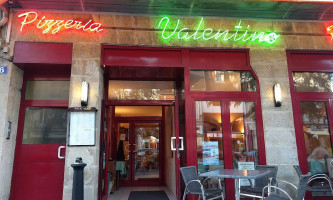 Pizzeria Valentino Exterior