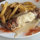 La Bonne Auberge Comida